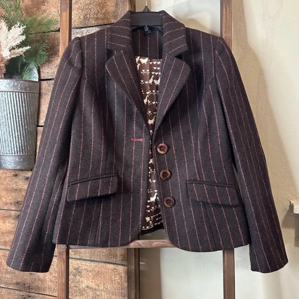 Boden brown wool blazer with stripes
